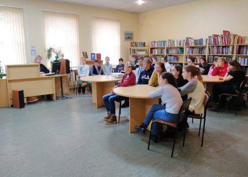 Кинопоказ «Красные ленты»