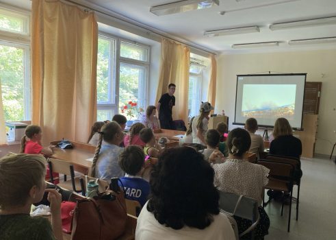 Литературный час «Тебе, о Родина, сложил я песню ту…»